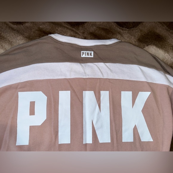 Victoria secret pink long sleeve shirt - Picture 2 of 7